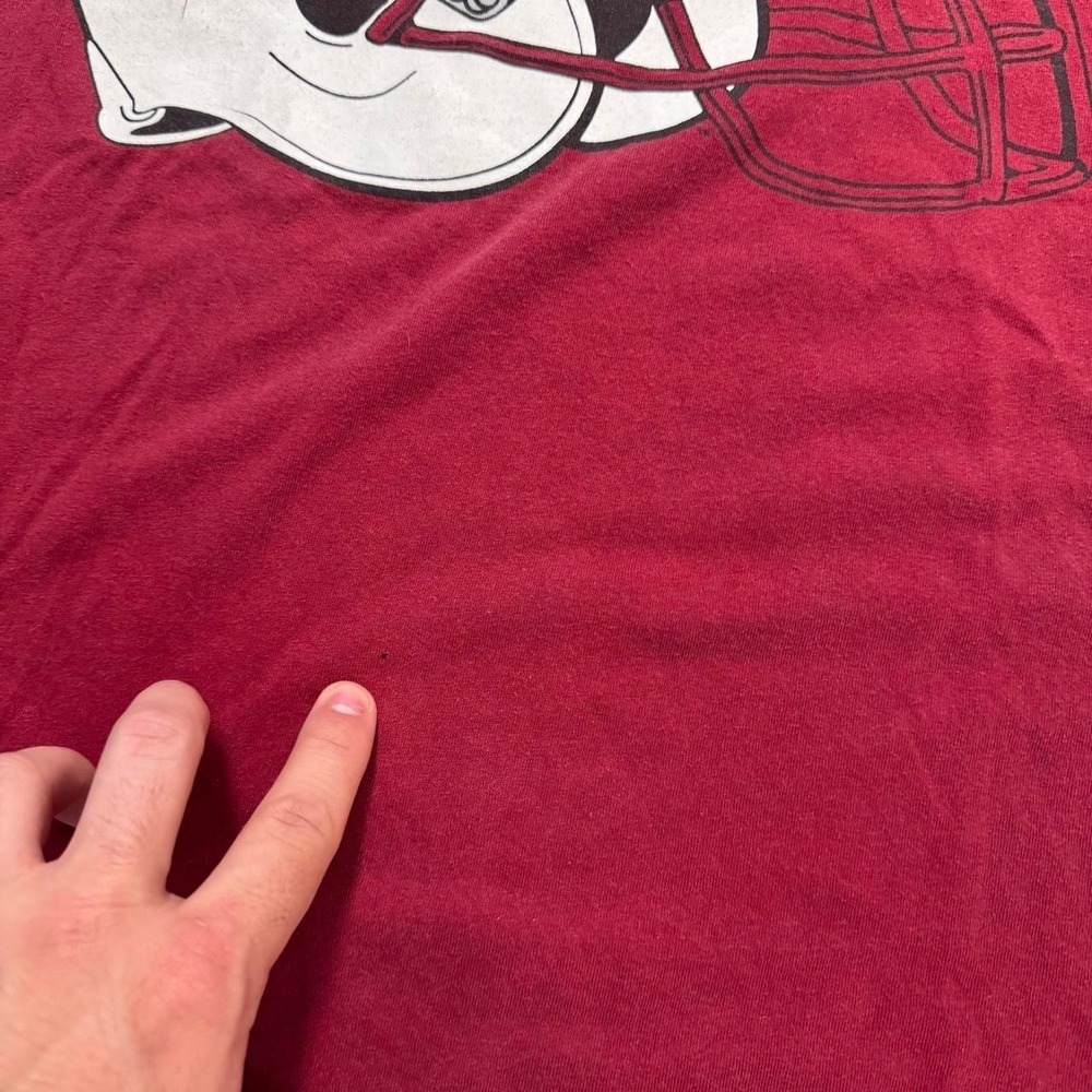 Men's Wisconsin Adidas Tshirt Helmet Graphic Tshirt Short Sleeve Red Large - Picture 3 of 8